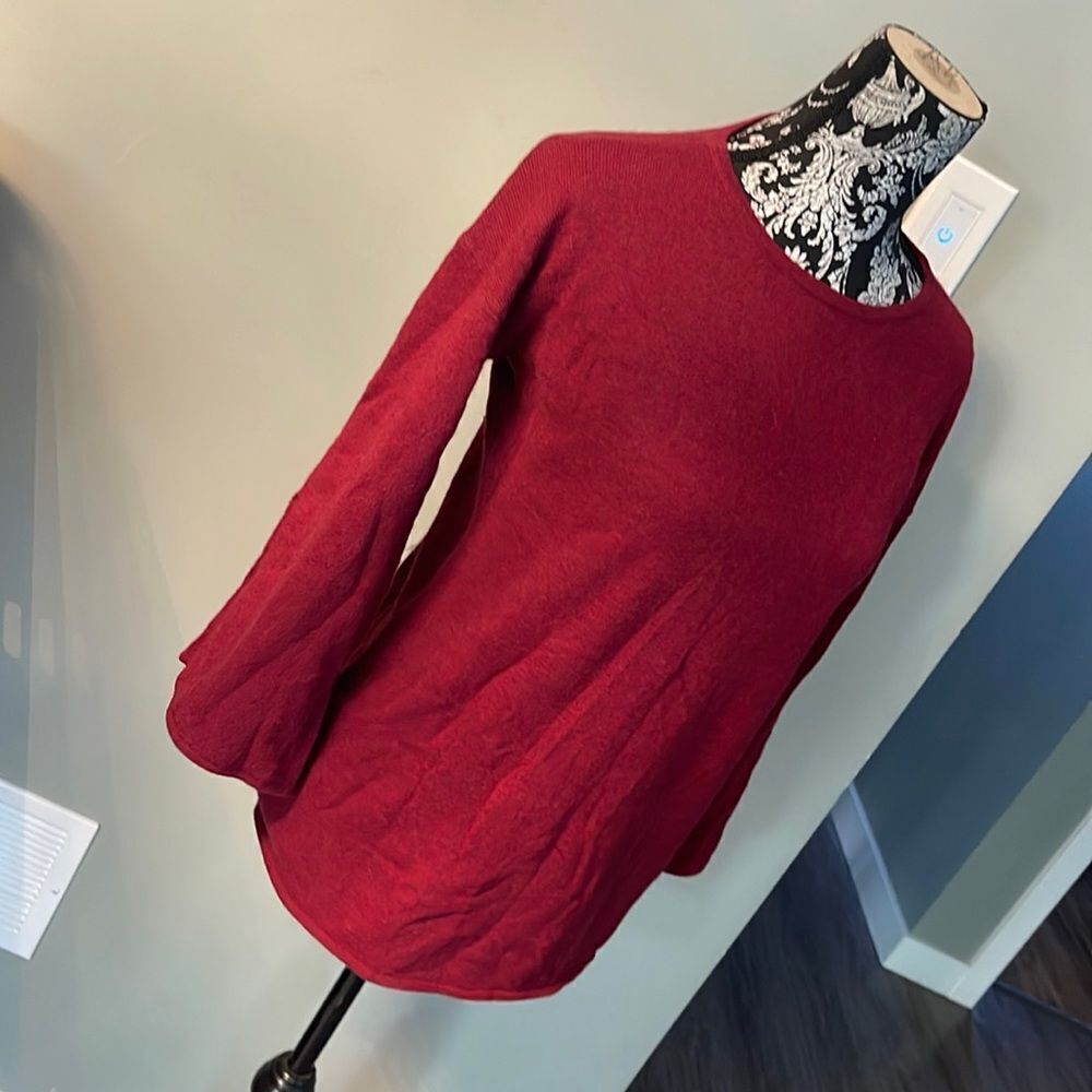 PLY Cashmere Women’s sweater . NEW